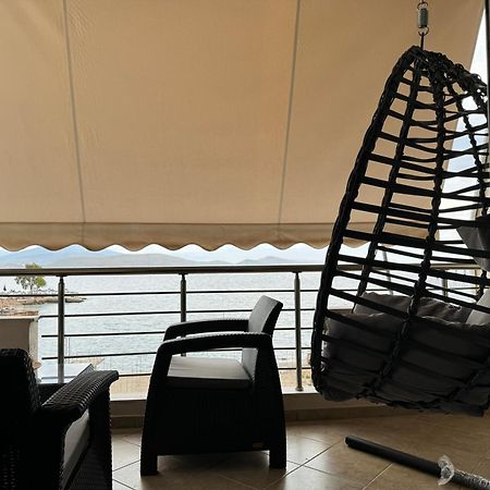 Leon Sea View Apartment Sarandë Exterior foto
