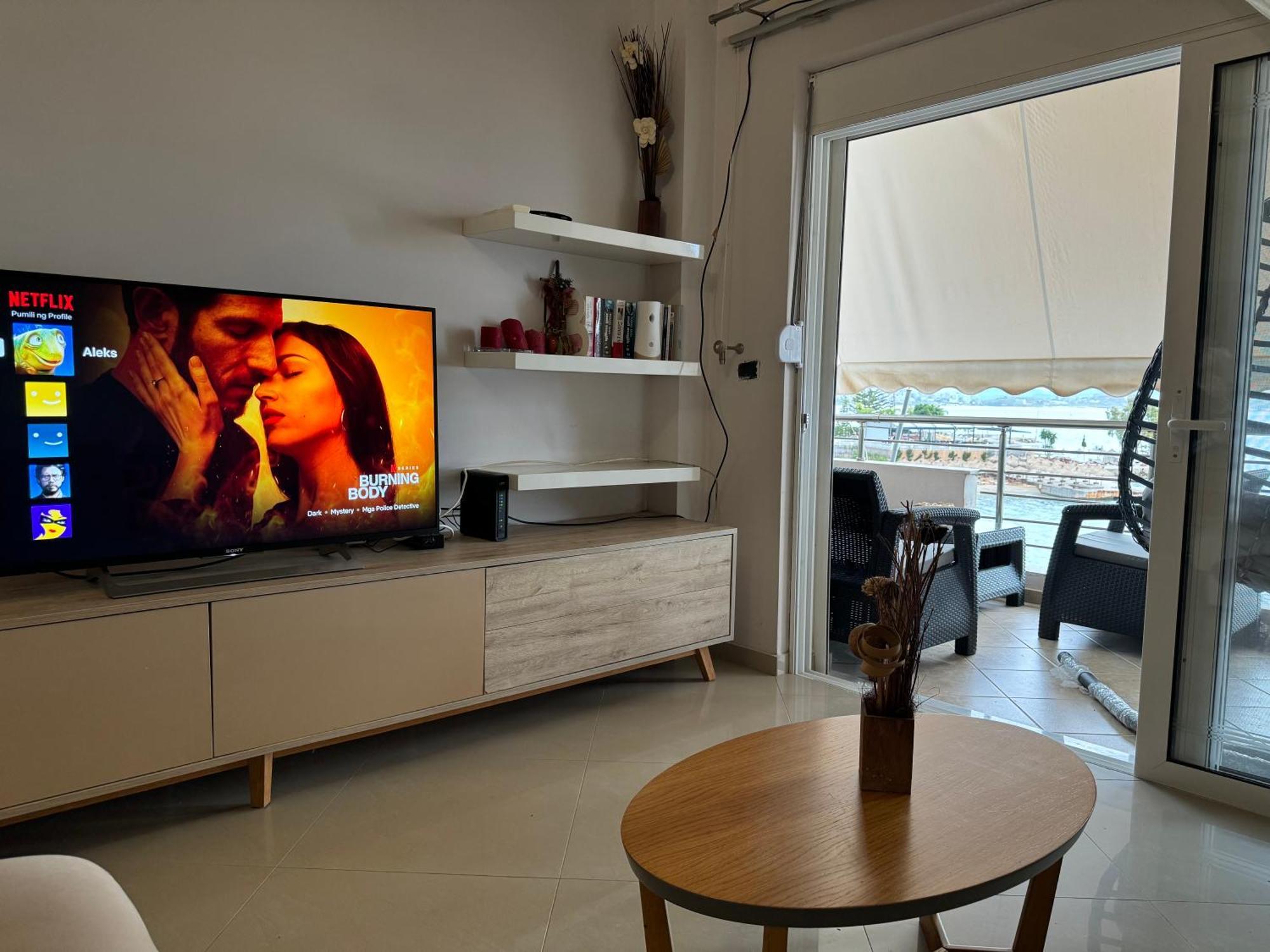 Leon Sea View Apartment Sarandë Exterior foto