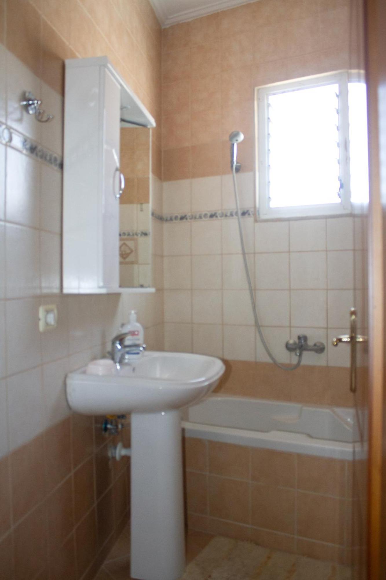 Leon Sea View Apartment Sarandë Exterior foto