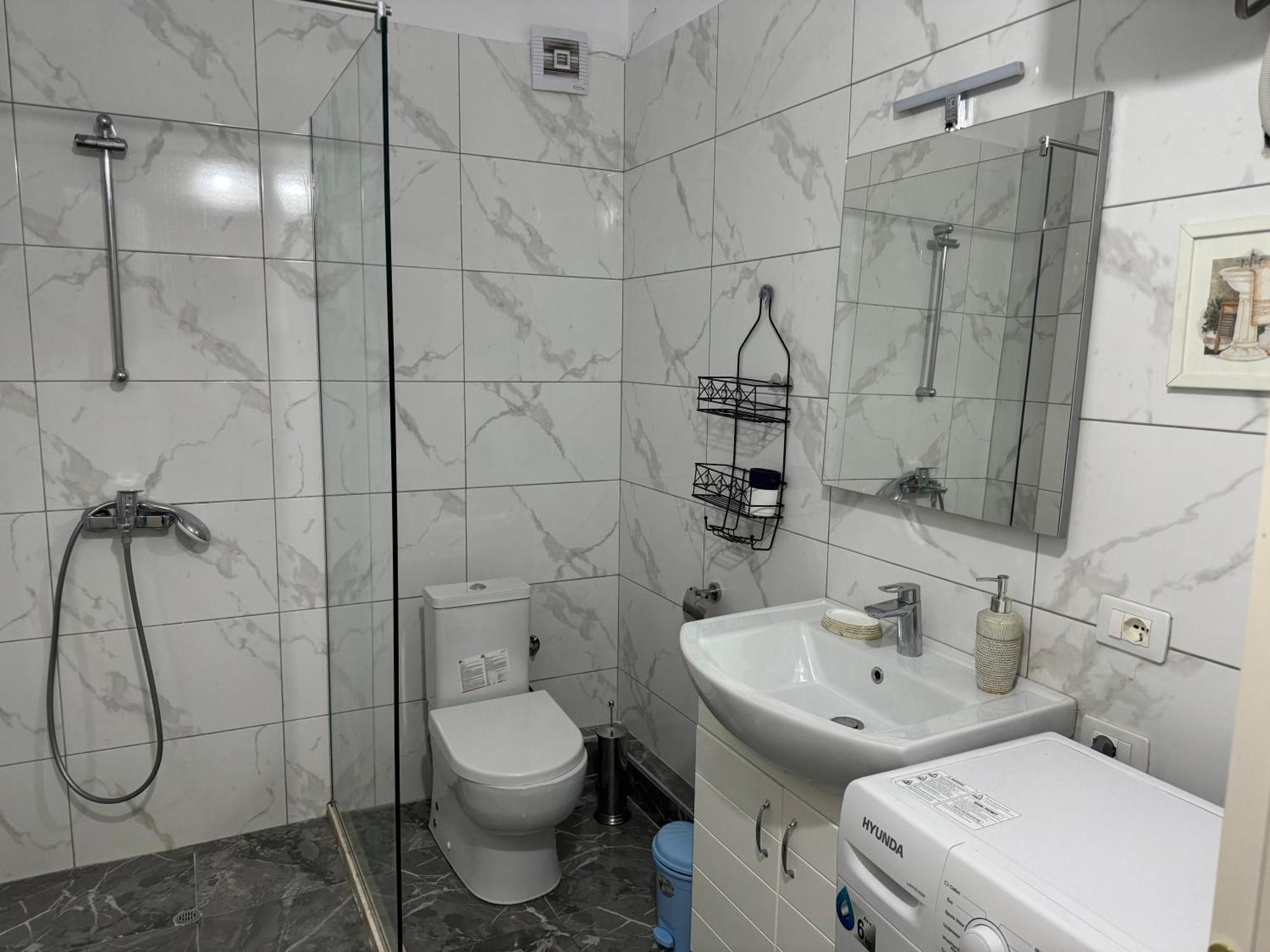 Leon Sea View Apartment Sarandë Exterior foto